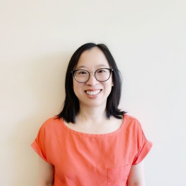 Dr. Nancy Lin portrait photo